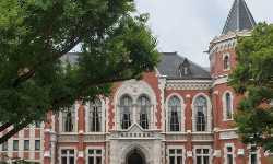 出張マッサージ慶應義塾大学