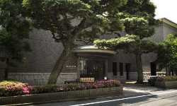 出張マッサージ松岡美術館