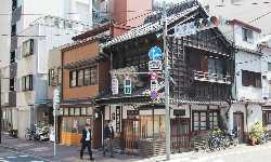 出張マッサージ新富町街