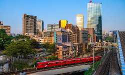 出張マッサージ神保町上空